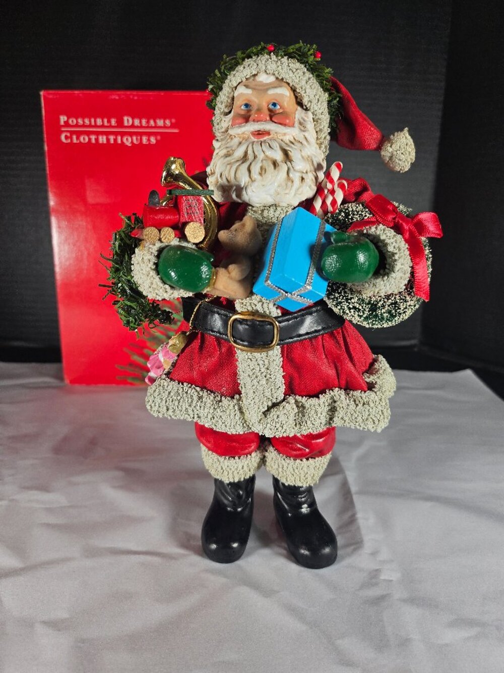Vintage 1994 Possible Dreams Clothtique Good Tidings Santa Figurine 713107